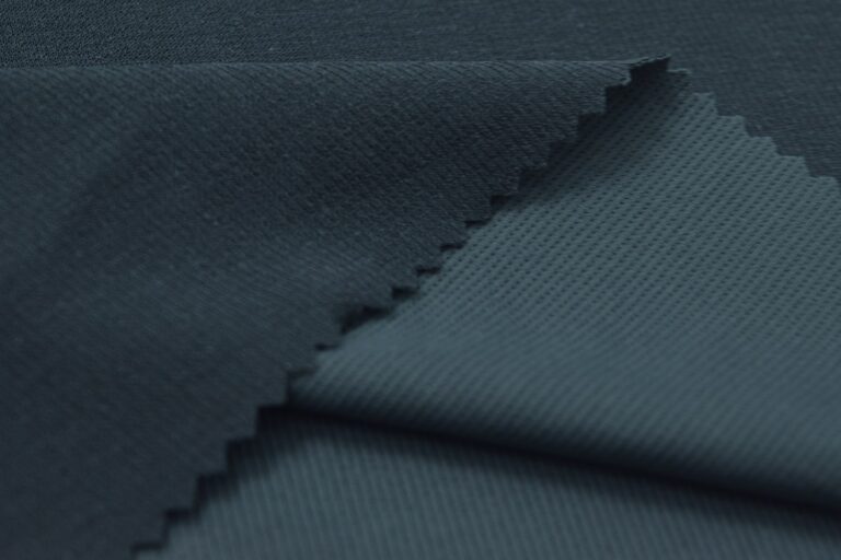 Naturish XWT1528-1 quick-dry fabric with fine-textured face and vertical-stripe back